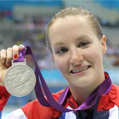 Claire Cashmore with her silver medal from the SB8 100m breaststroke